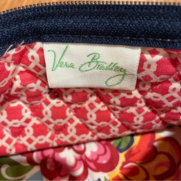 Vera Bradley Small Adjustable Strap Purse - Picture 6 of 10